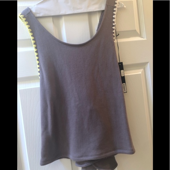 Carbon 38 Performance Yoga Top - Picture 2 of 9